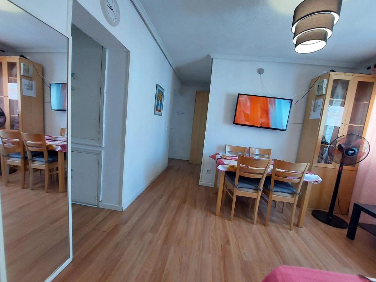 Homestay Olivos Madrid Exterior foto