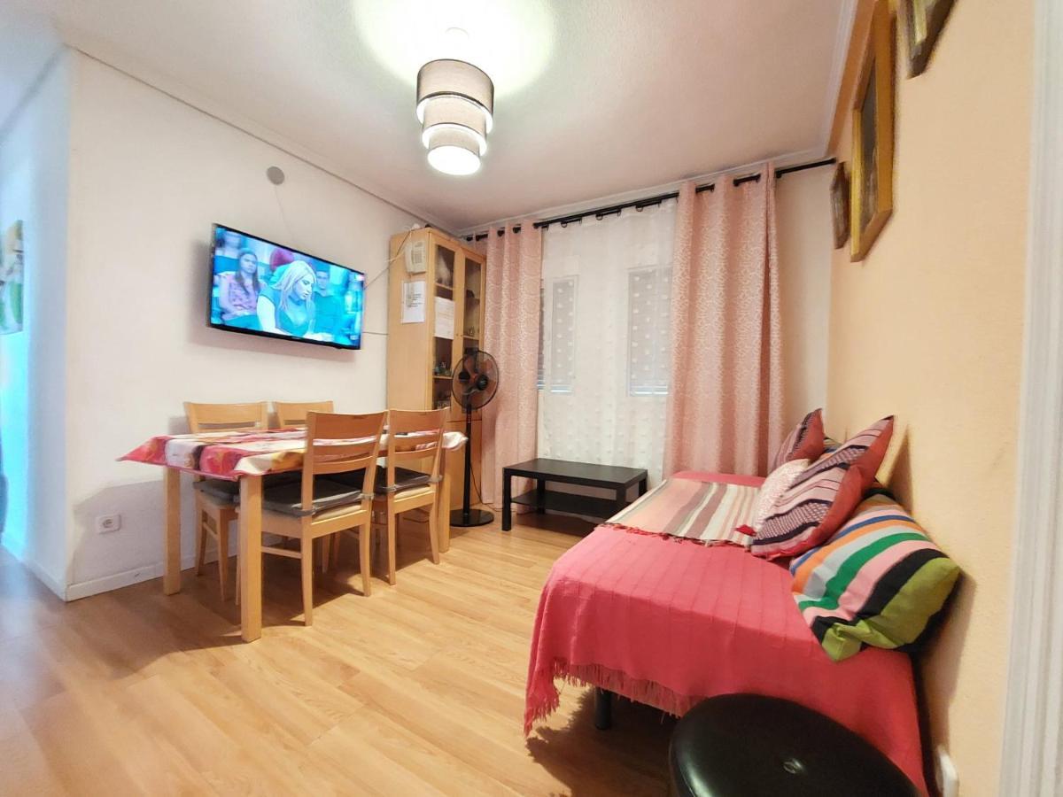 Homestay Olivos Madrid Exterior foto