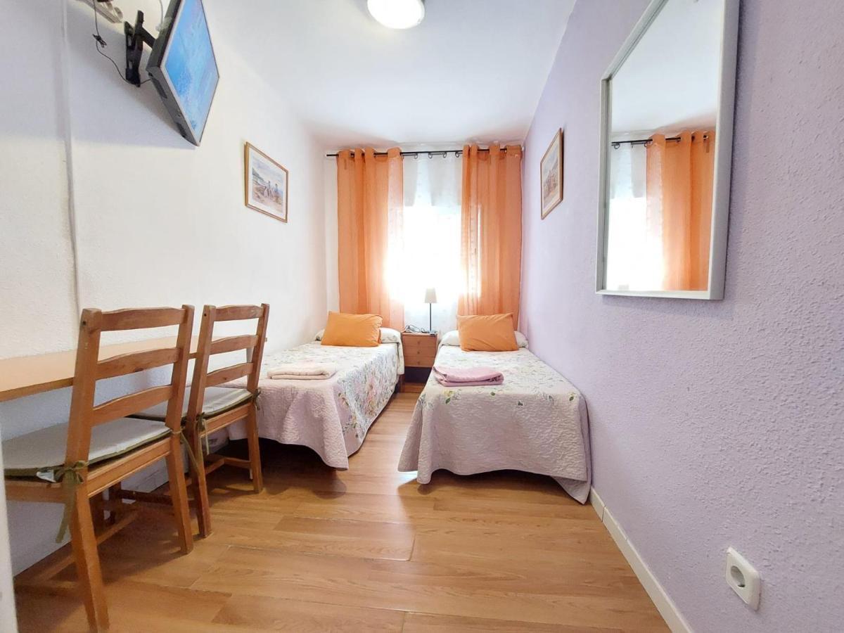 Homestay Olivos Madrid Exterior foto