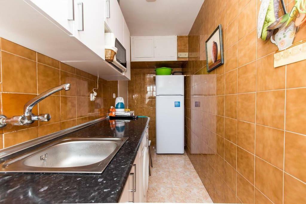 Homestay Olivos Madrid Exterior foto